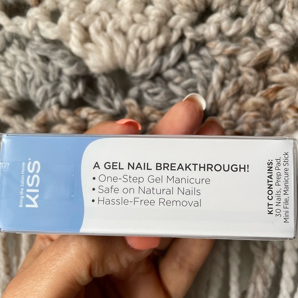 Impress Press on Nails Short Square Baby Blue Nails NEW - Picture 7 of 7